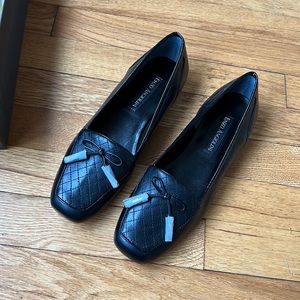 Enzo Angiolini Ealizzia Black Softique NIB Vintage Leather Tassel Flats